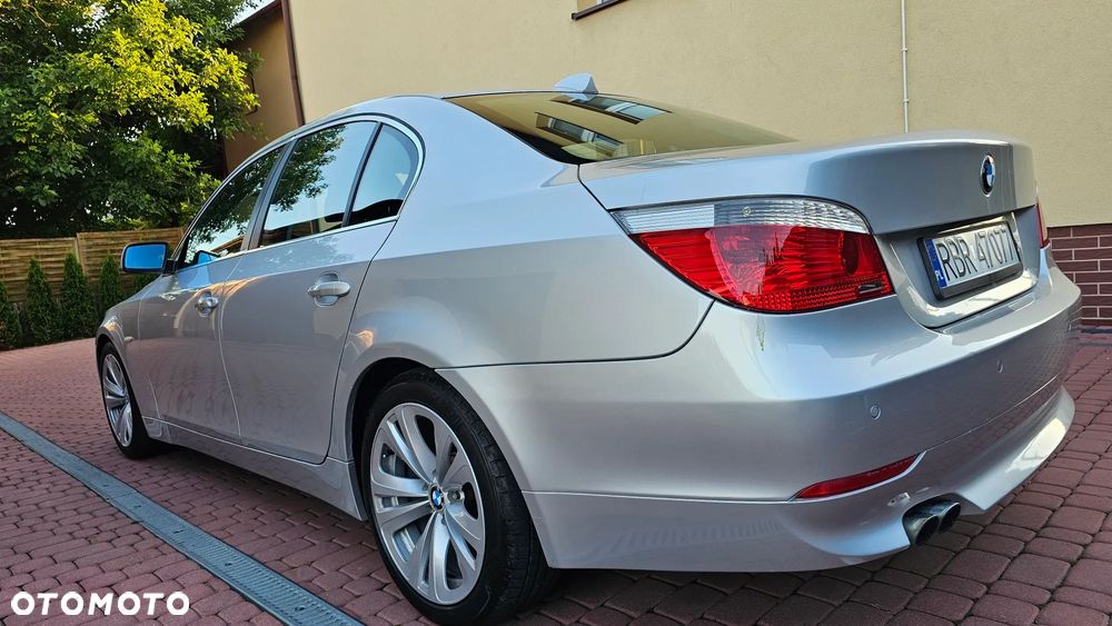 BMW Seria 5 530i - 6