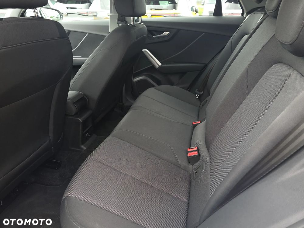 Audi Q2 30 TFSI - 12