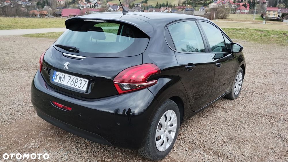 Peugeot 208 PureTech 82 Active - 4