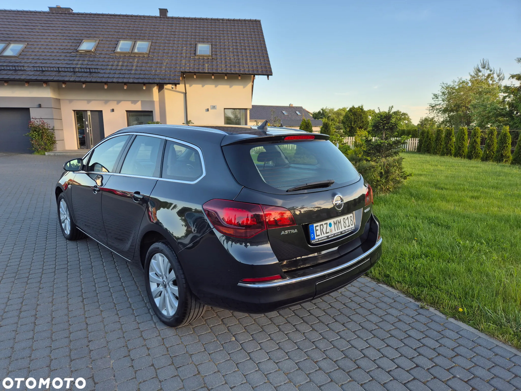 Opel Astra 1.6 D (CDTI) Start/Stop Sports Tourer Dynamic - 16