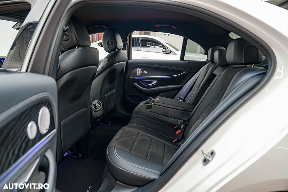 Mercedes-Benz E 300 9G-TRONIC AMG Line - 8