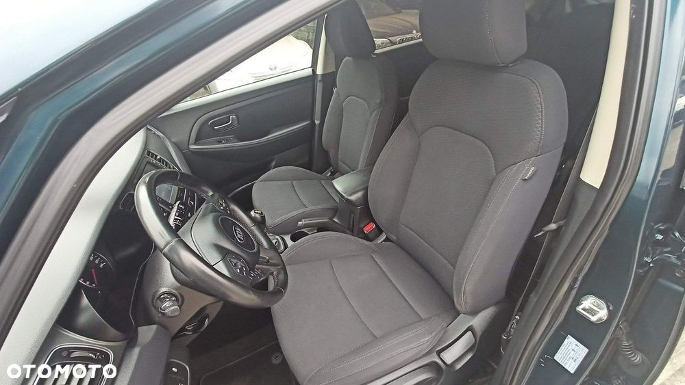 Kia Carens 1.7 CRDi L 7os - 21