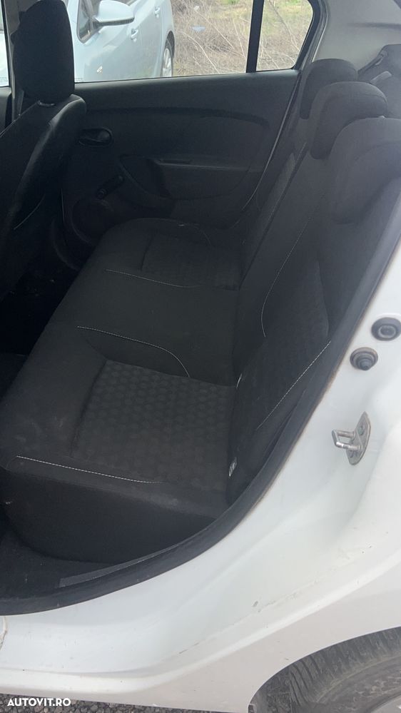 Dacia Logan 1.5 dCi Prestige - 14