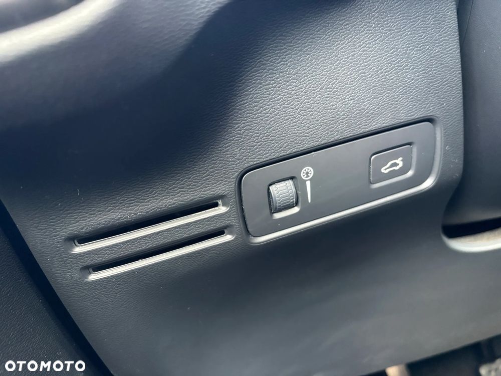 Volvo XC 40 D3 Momentum Pro - 10