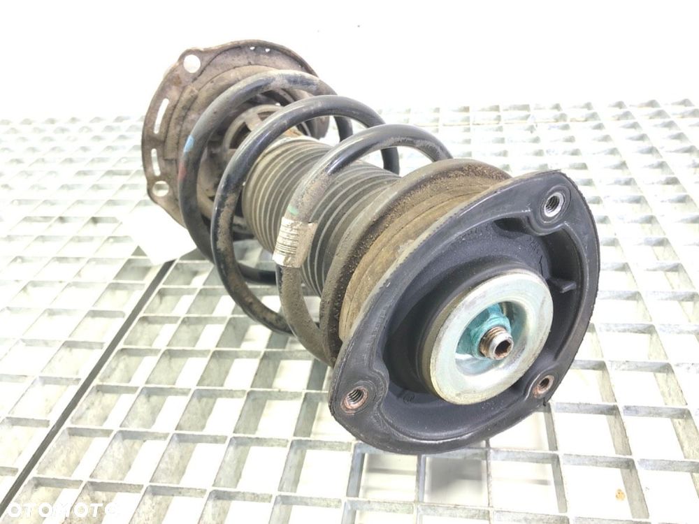 AMORTYZATOR PRAWY PRZÓD ZE SPRĘŻYNĄ  SKODA OCTAVIA III (5E3, NL3, NR3) 2012 - 2022 1.4 TSI 110 - 2