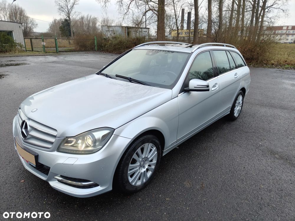 Mercedes-Benz Klasa C 220 CDI 7G-TRONIC Avantgarde Edition - 2