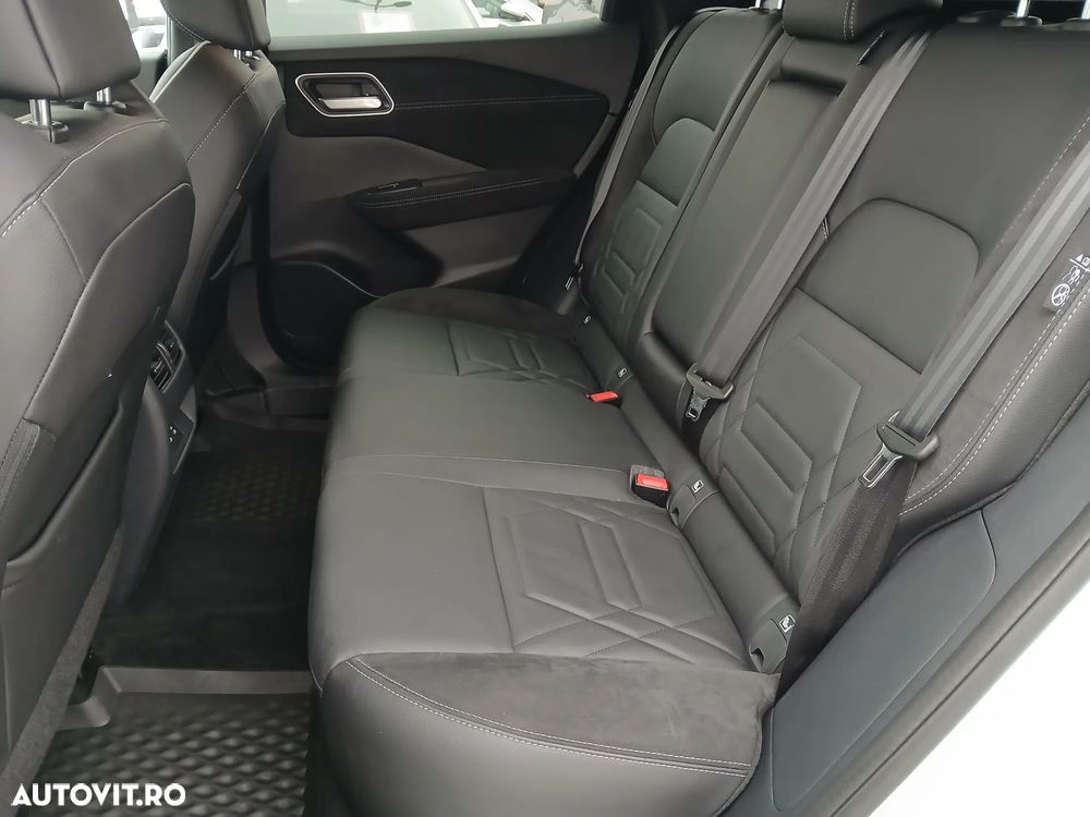 Nissan Qashqai 1.3 l 156CP X-Tronic 4WD MHEV N-Design - 13