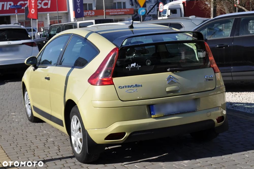 Citroën C4 1.6 HDi Impress - 11