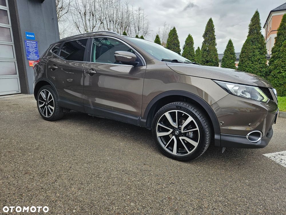 Nissan Qashqai 1.6 Tekna S/S - 1