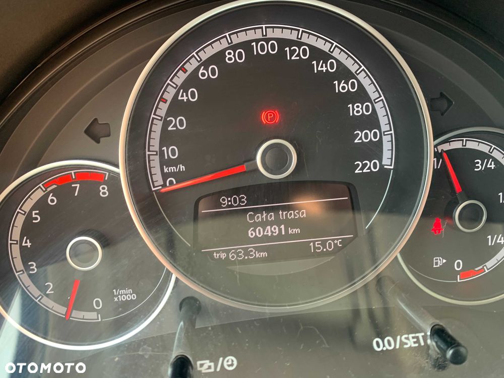 Volkswagen up! - 6