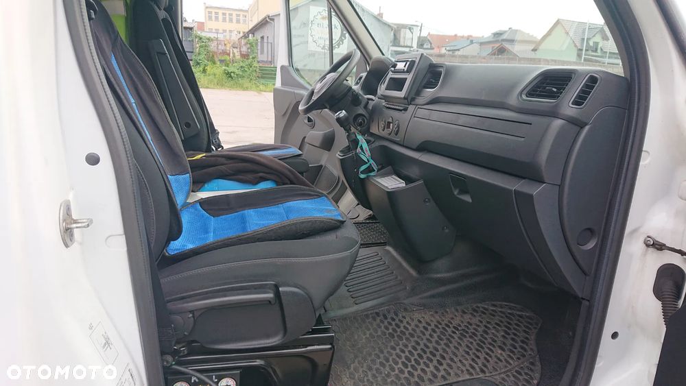 Opel Movano - 8