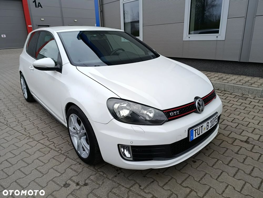 Volkswagen Golf 2.0 GTI - 27