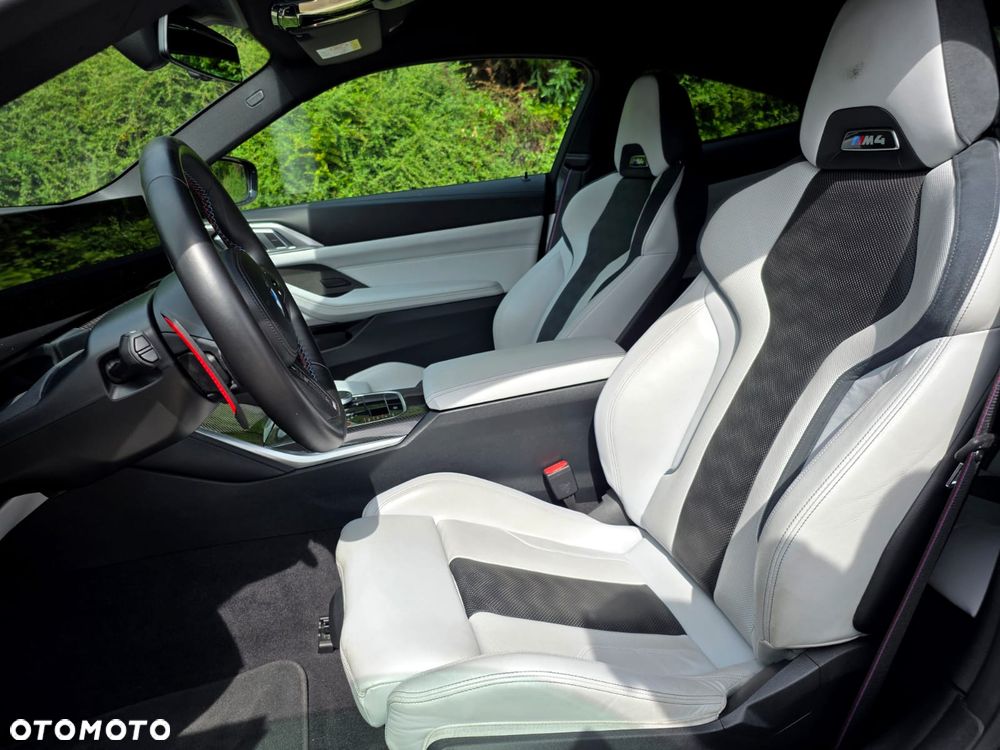 BMW M4 Competition M xDrive sport - 22