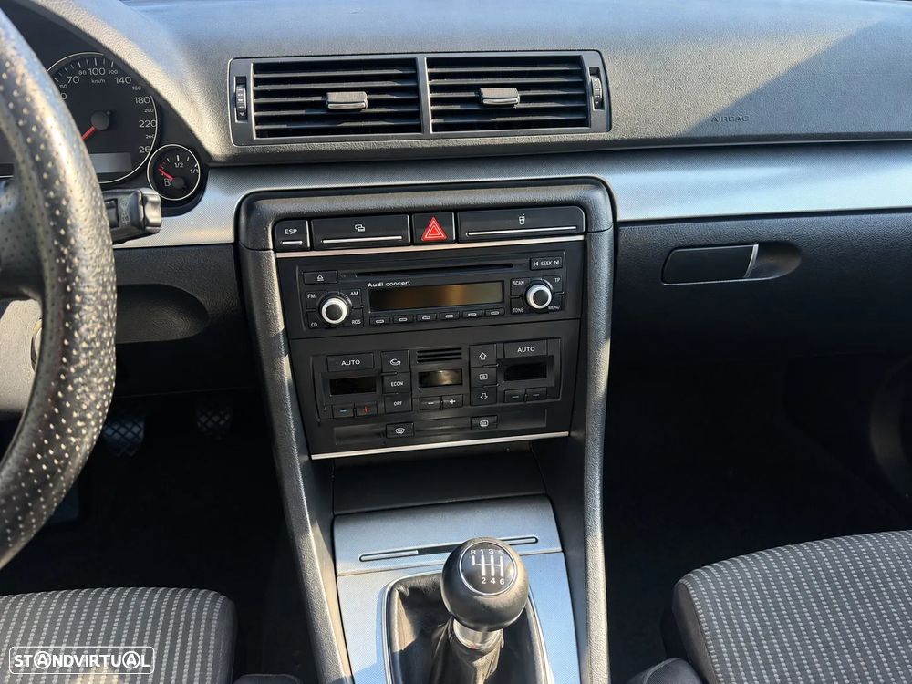 Audi A4 Avant 2.0 TDi - 13