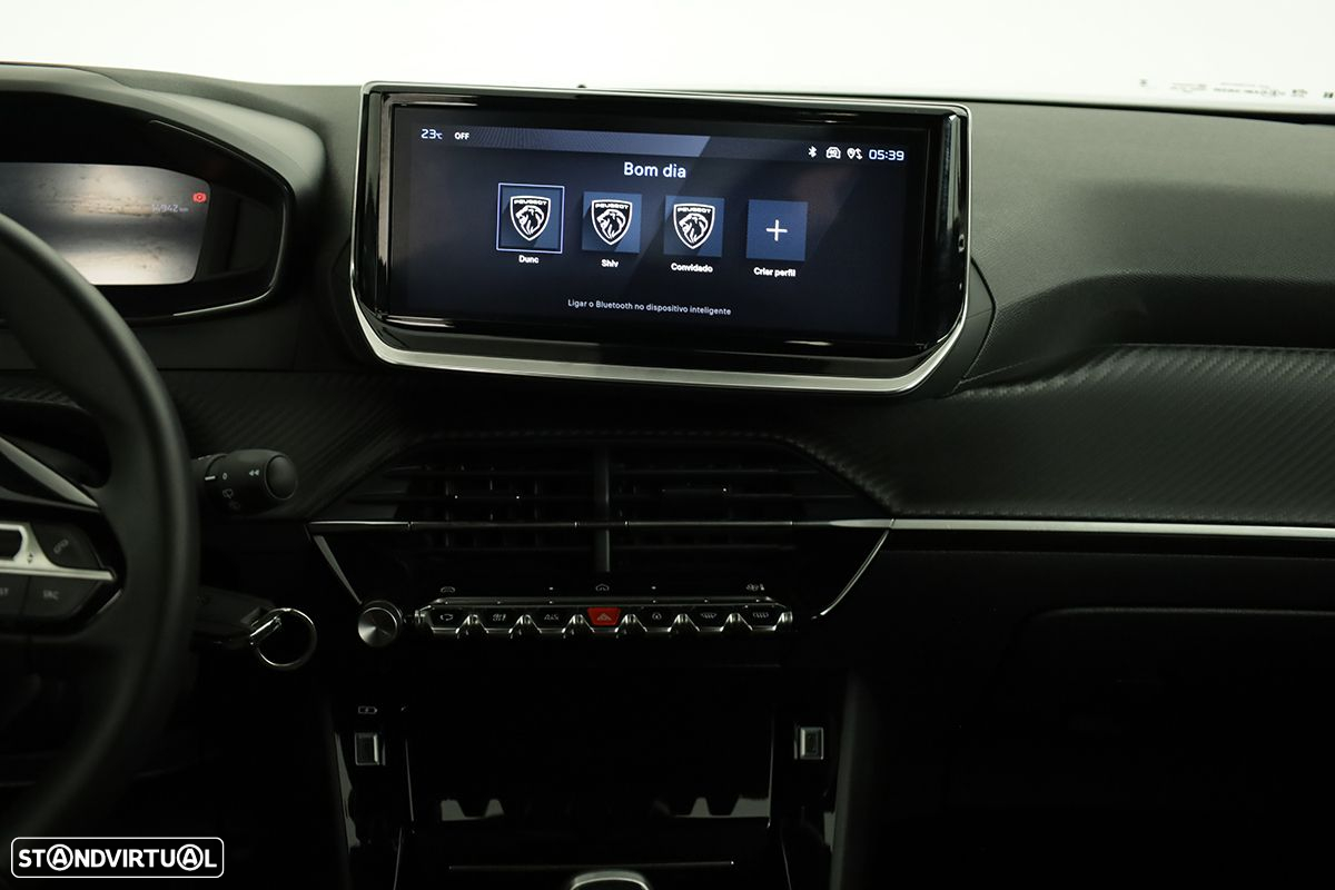 Peugeot 2008 1.2 PureTech Allure - 9