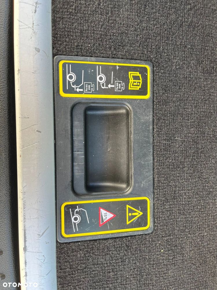 Ford S-Max 2.0 TDCi DPF Titanium - 19