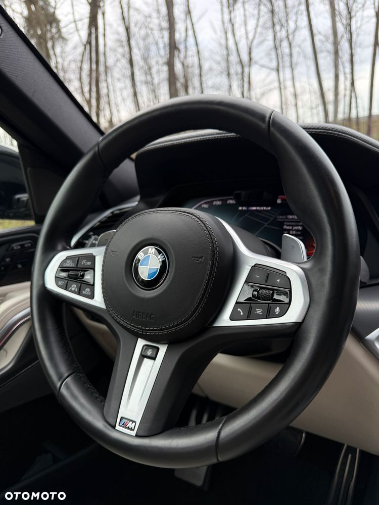 BMW X6 - 15