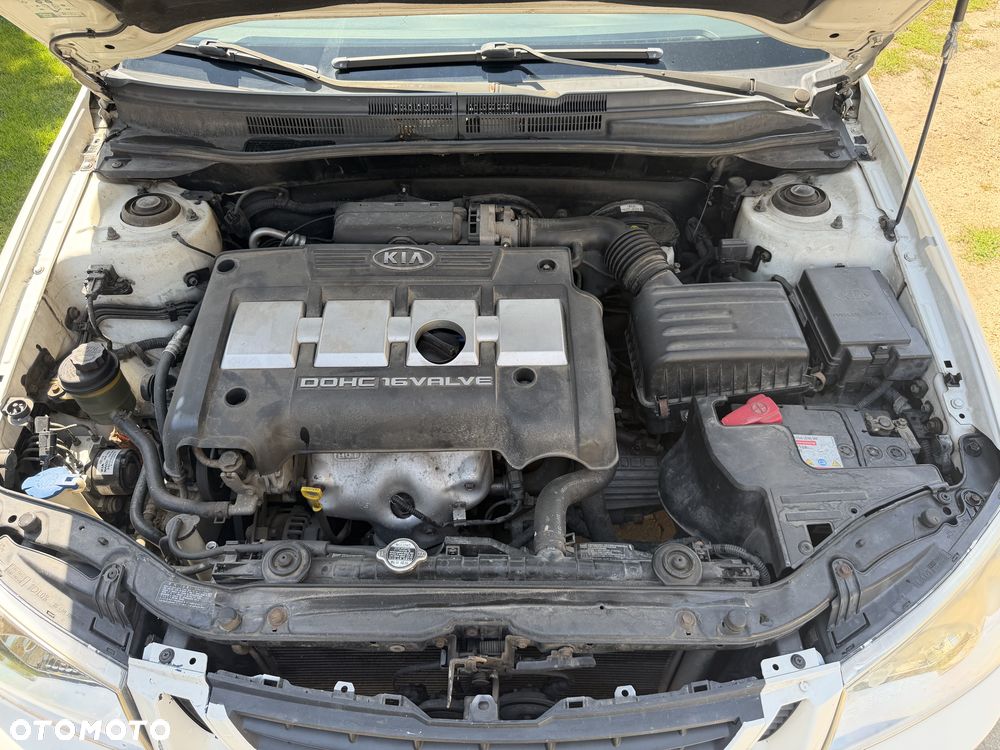 Kia Cerato 1.6 LX - 14
