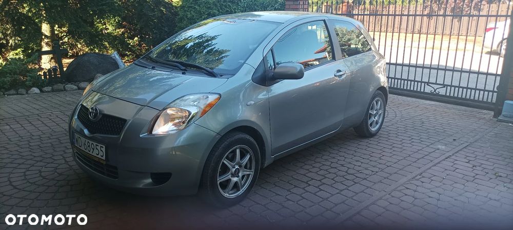 Toyota Yaris 1.5 - 1