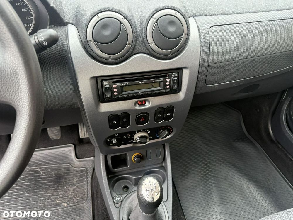 Dacia Duster 1.6 - 16