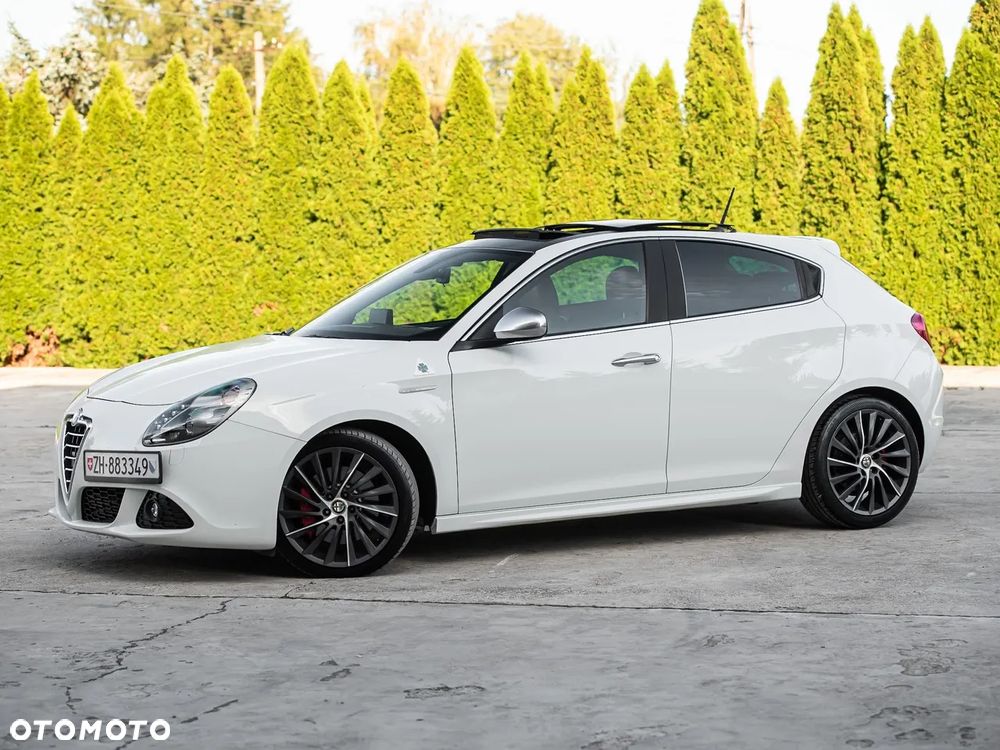 Alfa Romeo Giulietta 1750 TBi Quadrifoglio Verde - 7