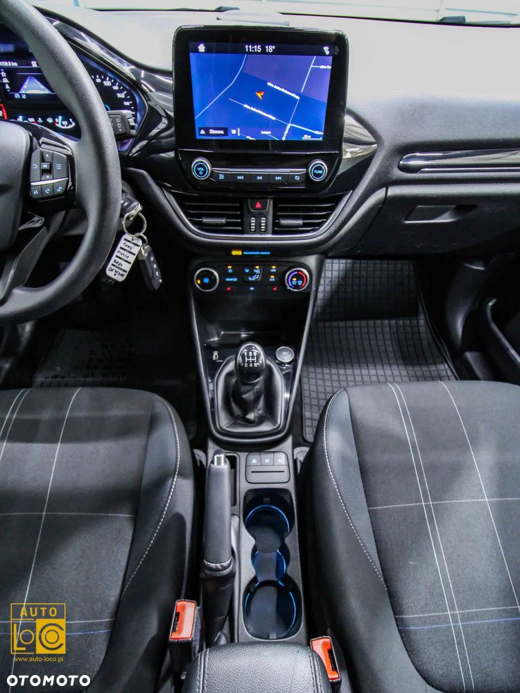 Ford Fiesta 1.1 S&S TITANIUM - 16