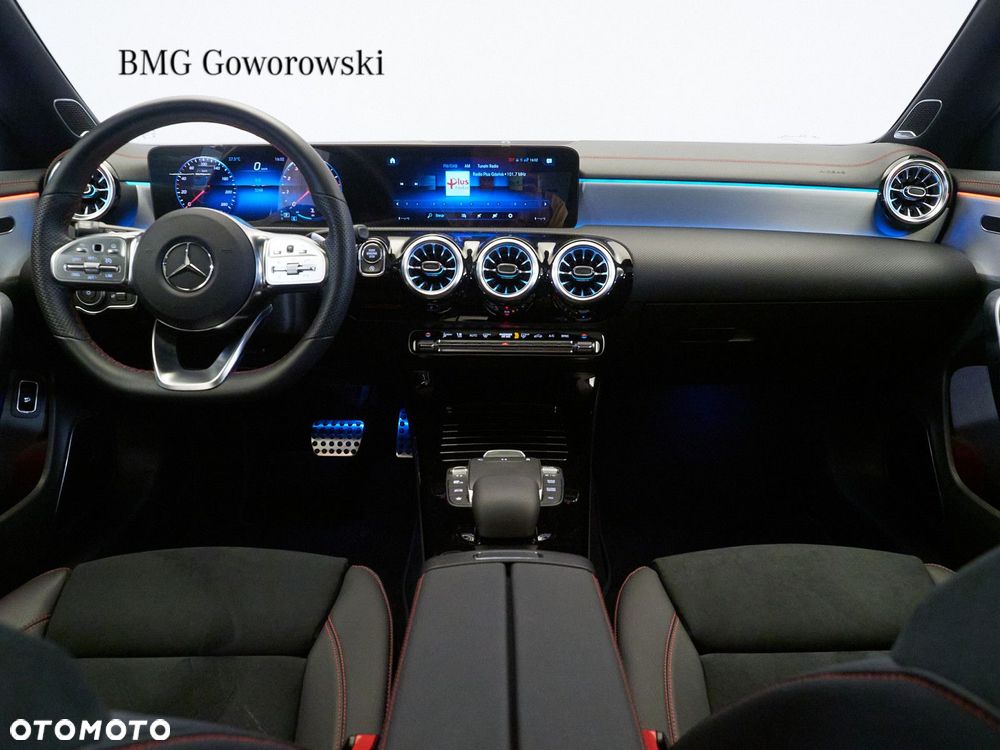 Mercedes-Benz CLA 200 mHEV AMG Line 7G-DCT - 11