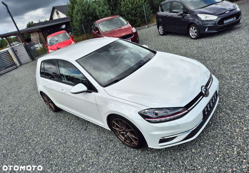 Volkswagen Golf - 26