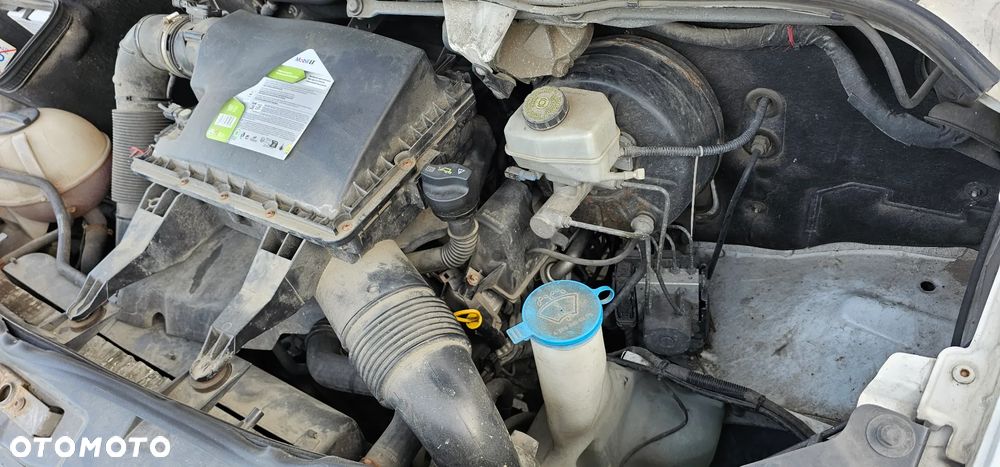 Mercedes-Benz Sprinter - 24