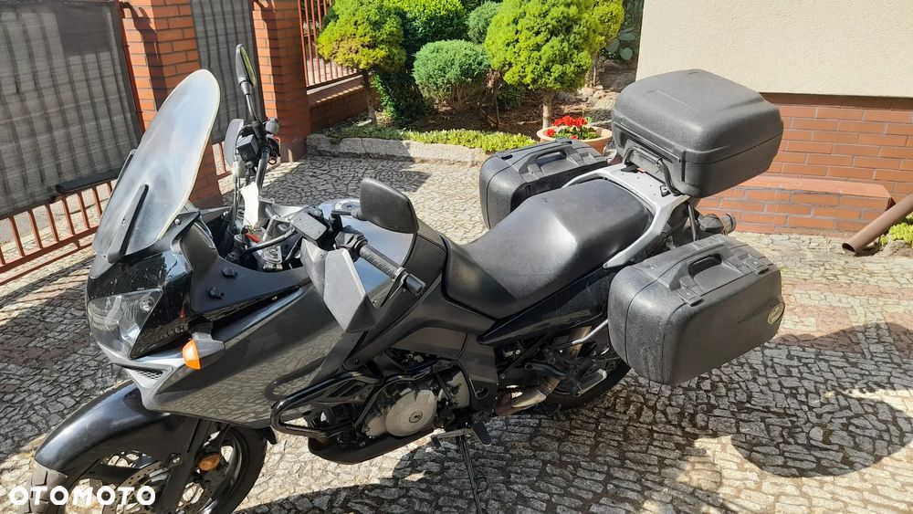 Suzuki V-STROM - 8