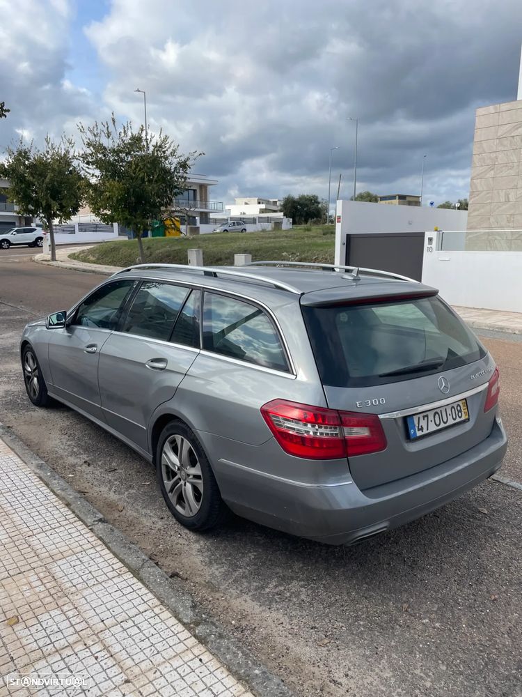 Mercedes-Benz E 300 Bluetec Hybrid Avantgarde - 5