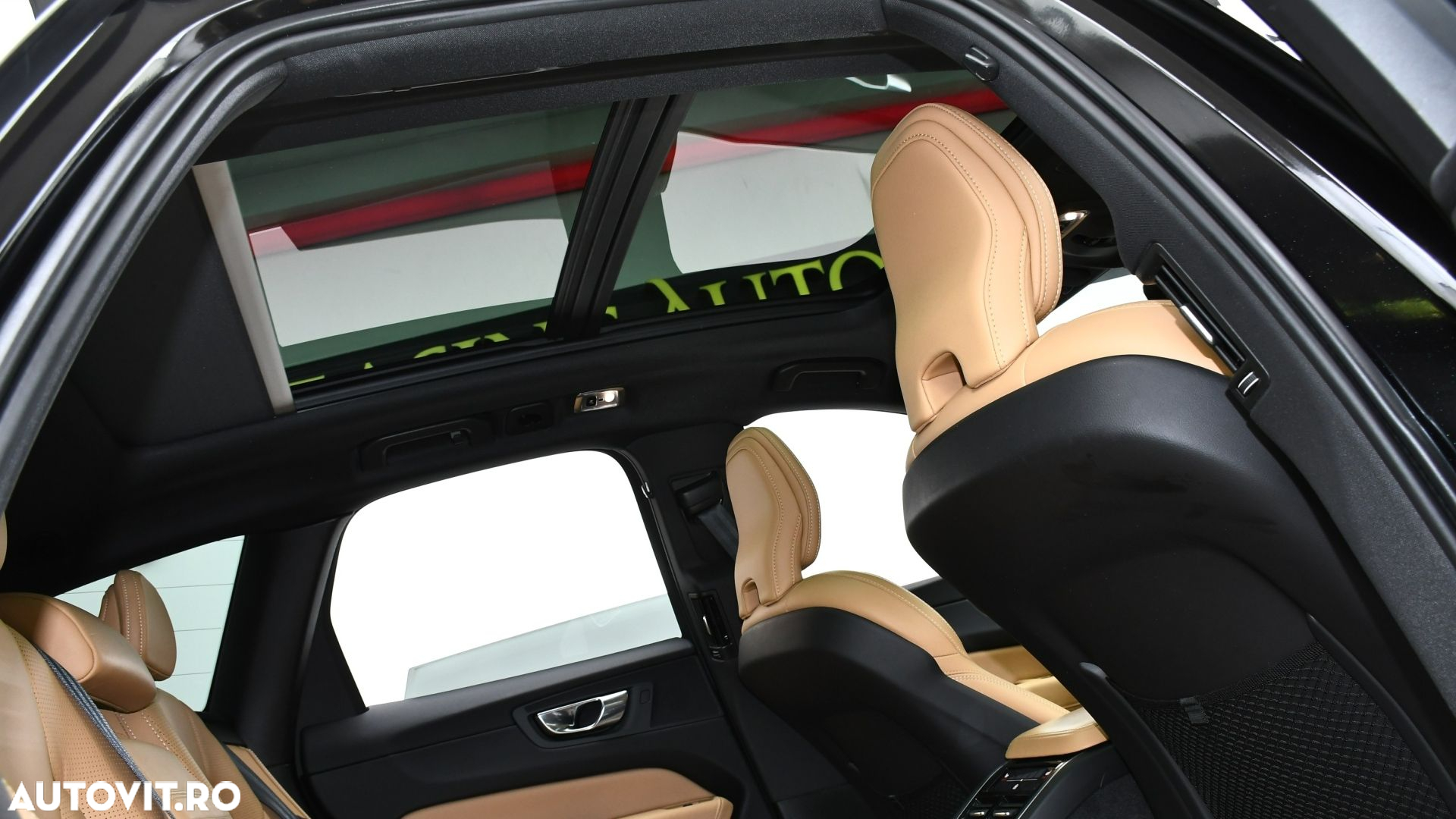 Volvo XC 60 B5 D AWD Geartronic Inscription - 16