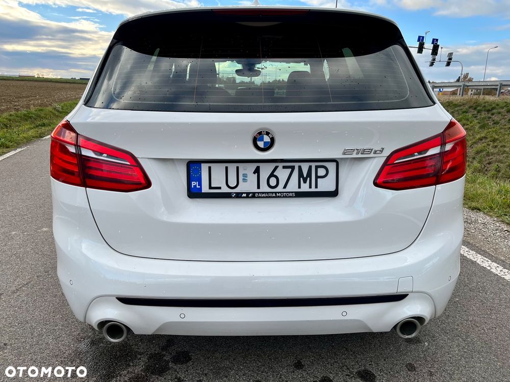 BMW Seria 2 218d Sport Line - 9