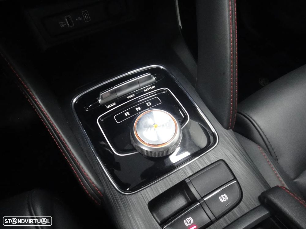 MG ZS Standard Luxury - 28
