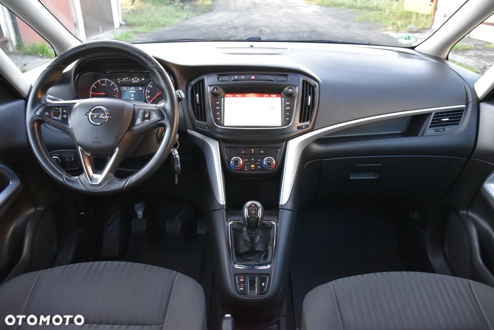 Opel Zafira 1.4 Turbo (ecoFLEX) Start/Stop Innovation - 17