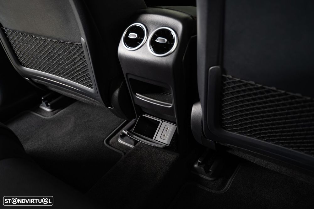 Mercedes-Benz EQA 250+ AMG Line - 45