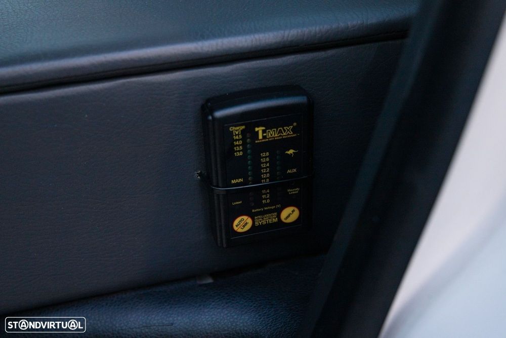 VW Amarok 2.0 TDi CD Trendline 4Motion - 29