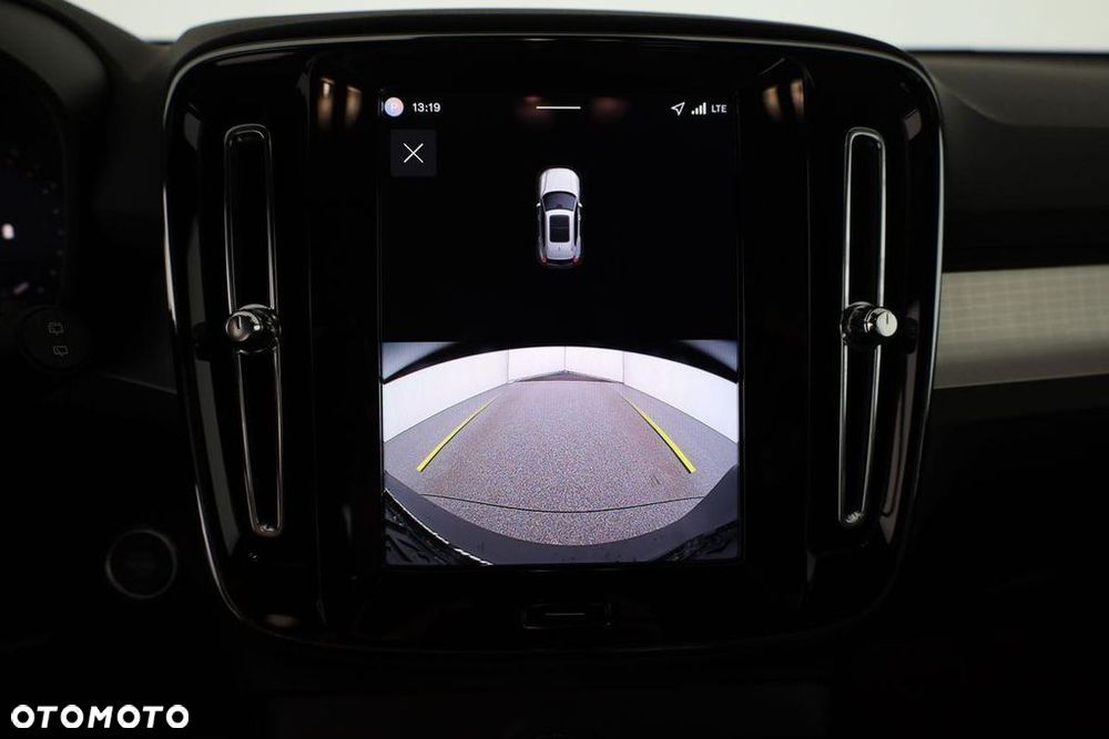 Volvo XC 40 B3 Core - 12