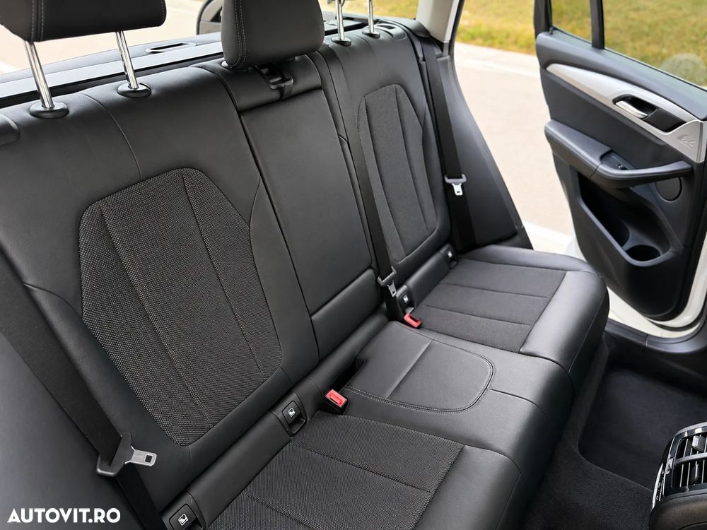 BMW X3 xDrive20d AT xLine - 18