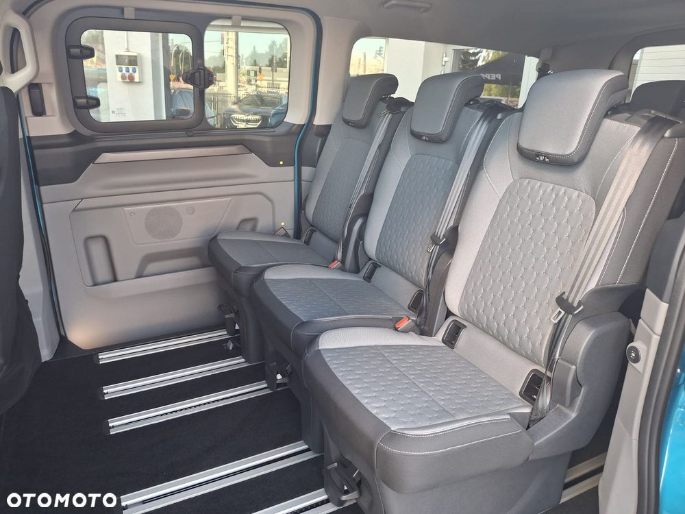 Ford Tourneo Custom 2.0 EcoBlue L2 Titanium SelectShift - 11