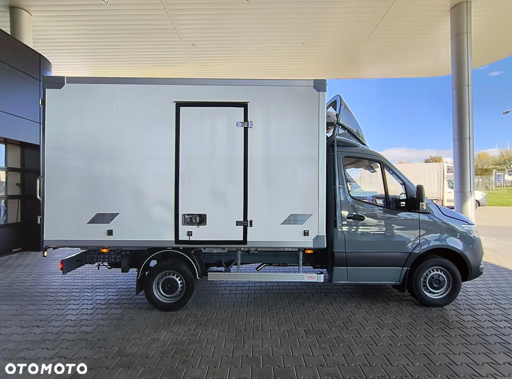 Mercedes-Benz Sprinter 317 CDI OM654 - 8