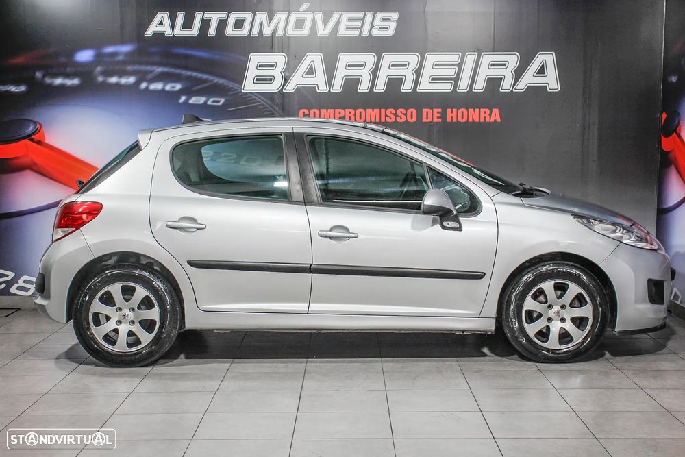 Peugeot 207 1.4 HDi Trendy - 8