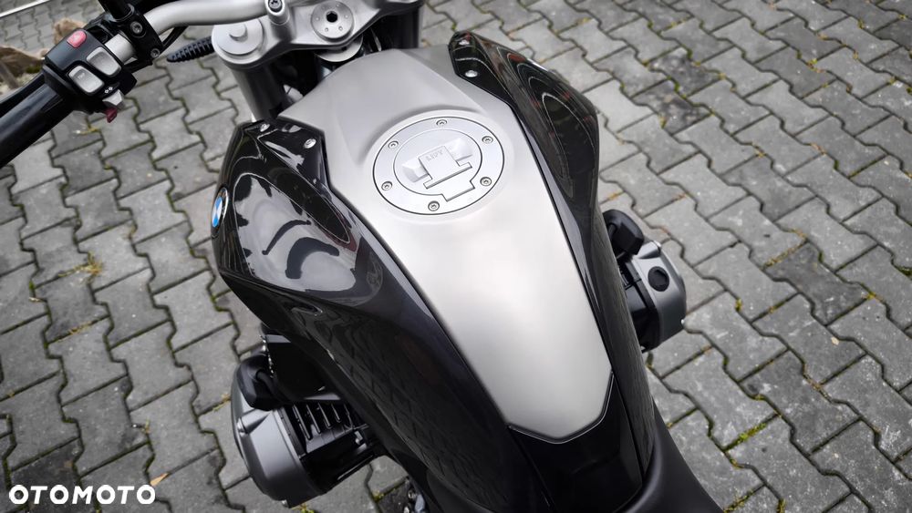 BMW R - 15