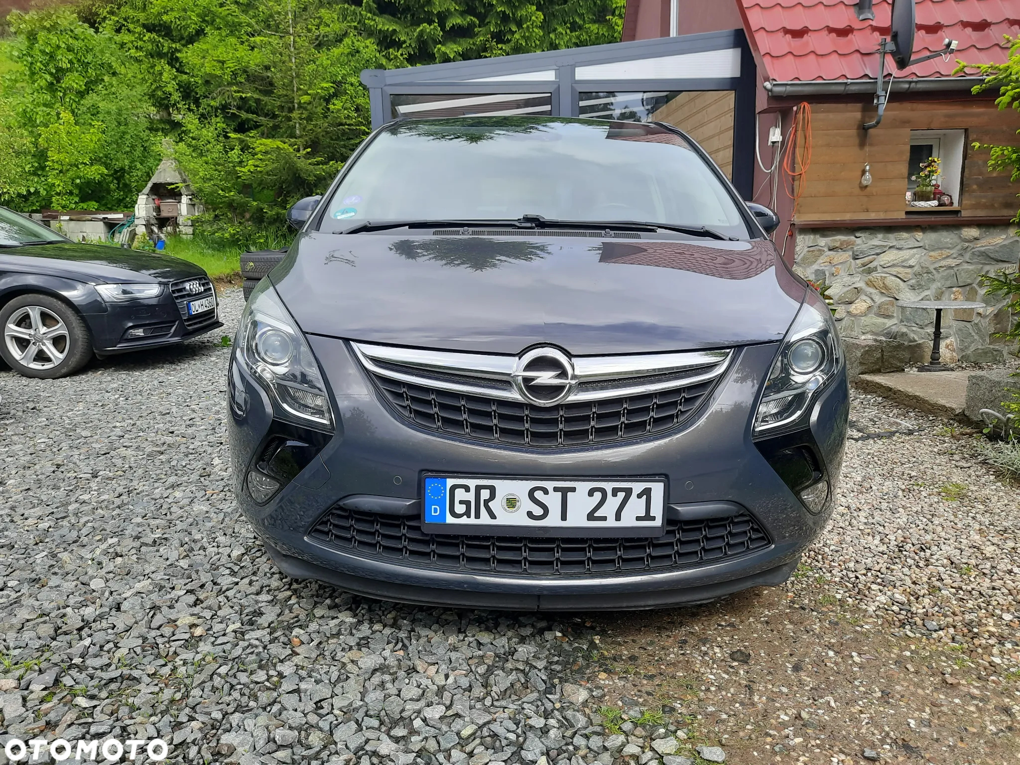 Opel Zafira Tourer 1.4 Turbo Business Edition - 2