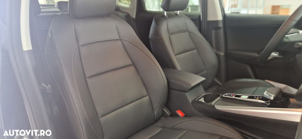MG ZS HEV 1.5 GSI AT Exclusive - 11