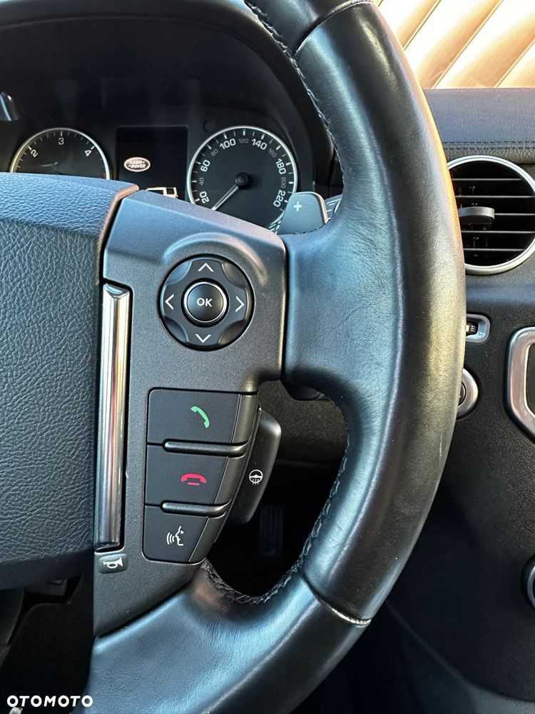 Land Rover Discovery 3.0SD V6 SE - 28