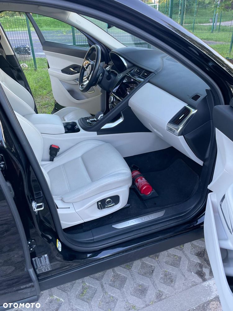 Jaguar E-Pace 2.0 P200 mHEV AWD - 5