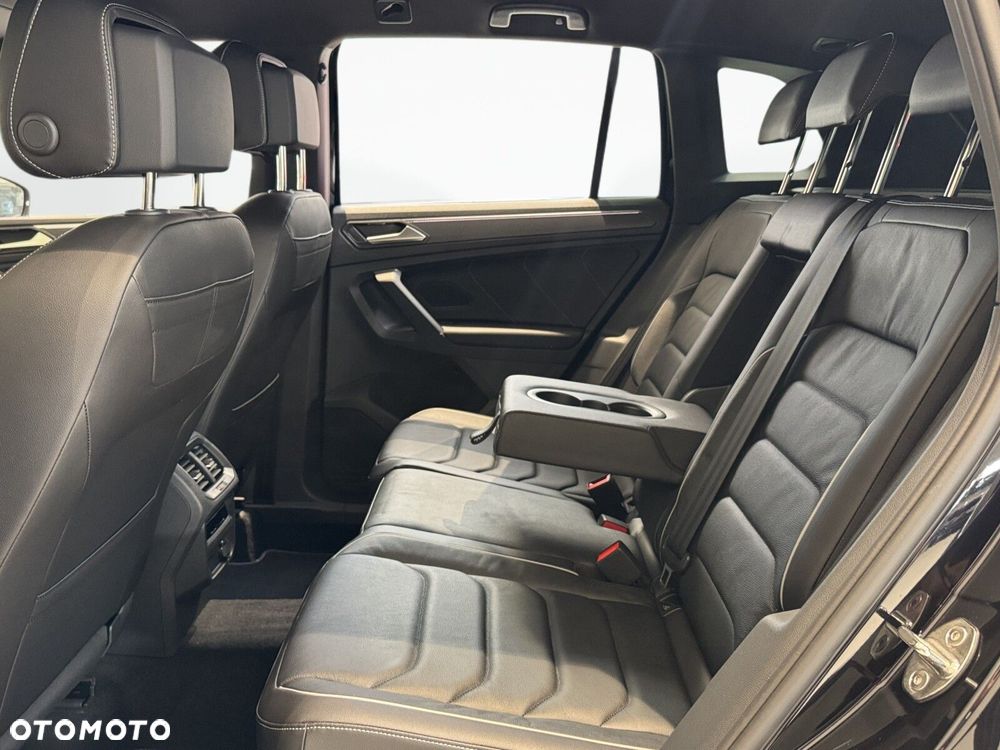 Volkswagen Tiguan - 13
