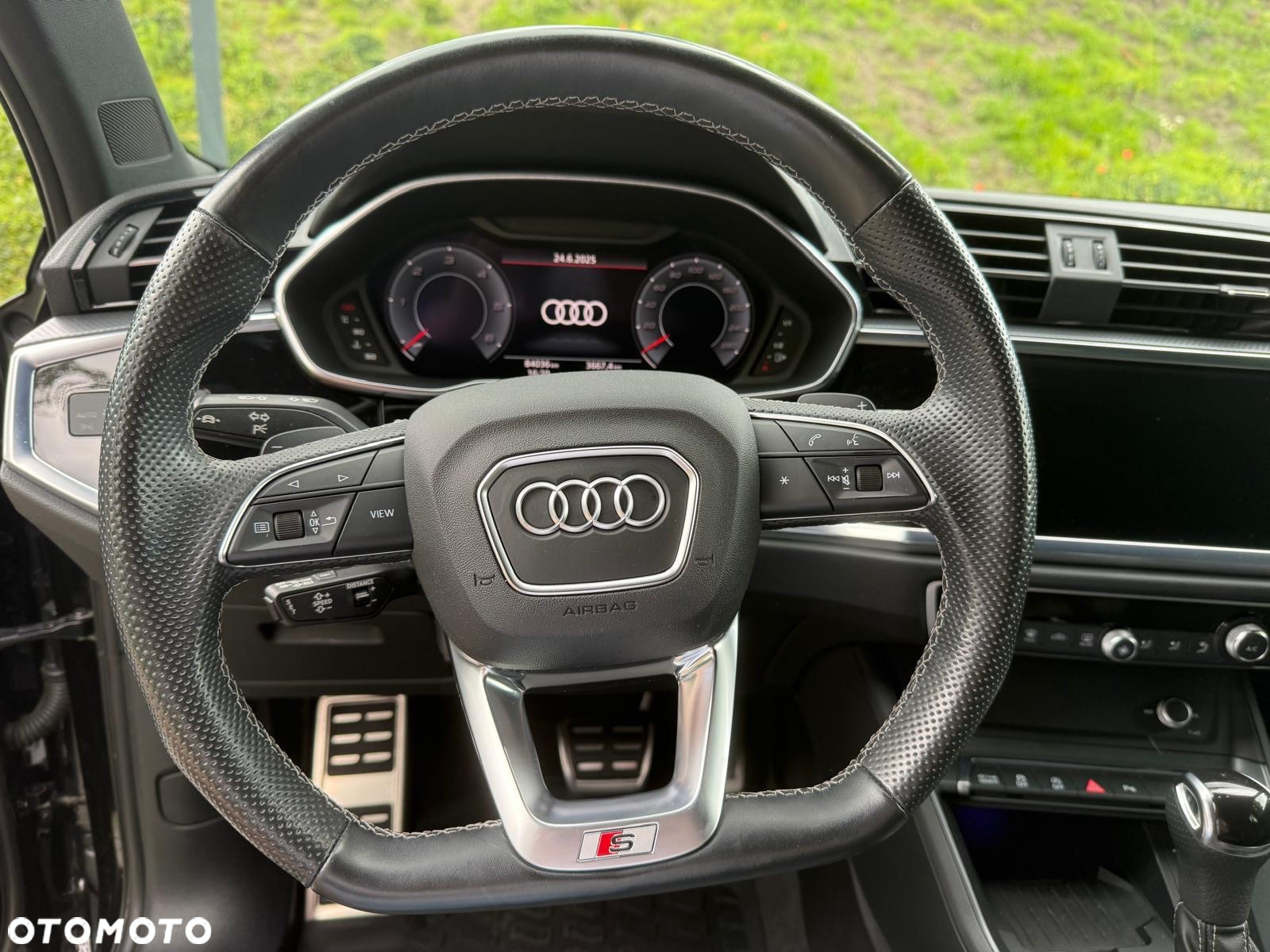 Audi Q3 40 TDI Quattro S Line S tronic - 17