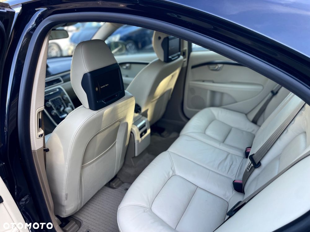Volvo S80 - 11